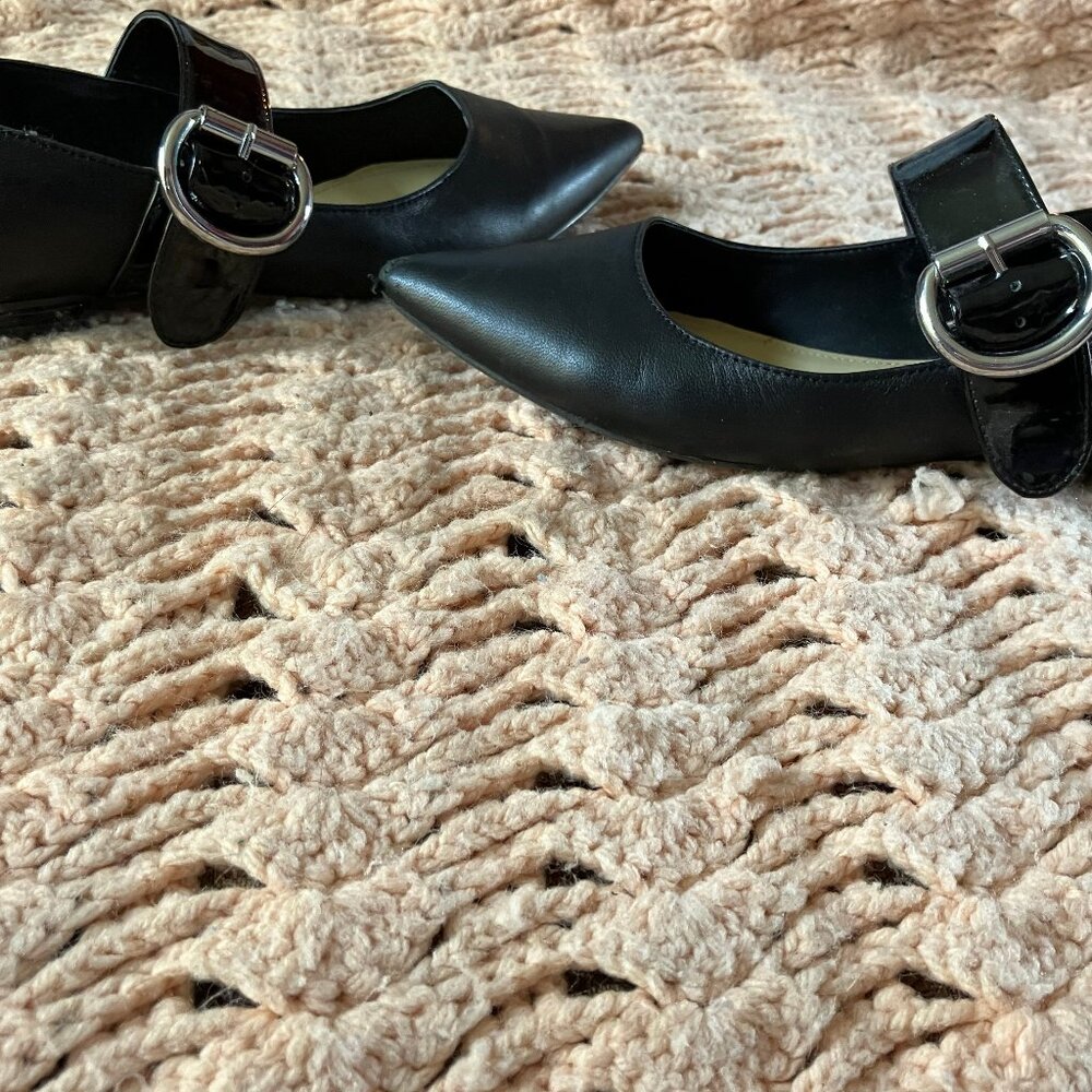Marc Fisher black patent gothic pointed toe maryjane flats size 7.5